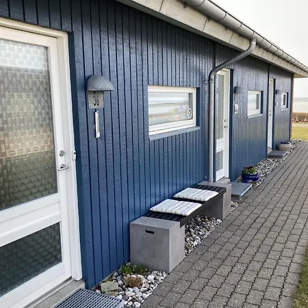 Elevus - 10m From The Sea By Interhome